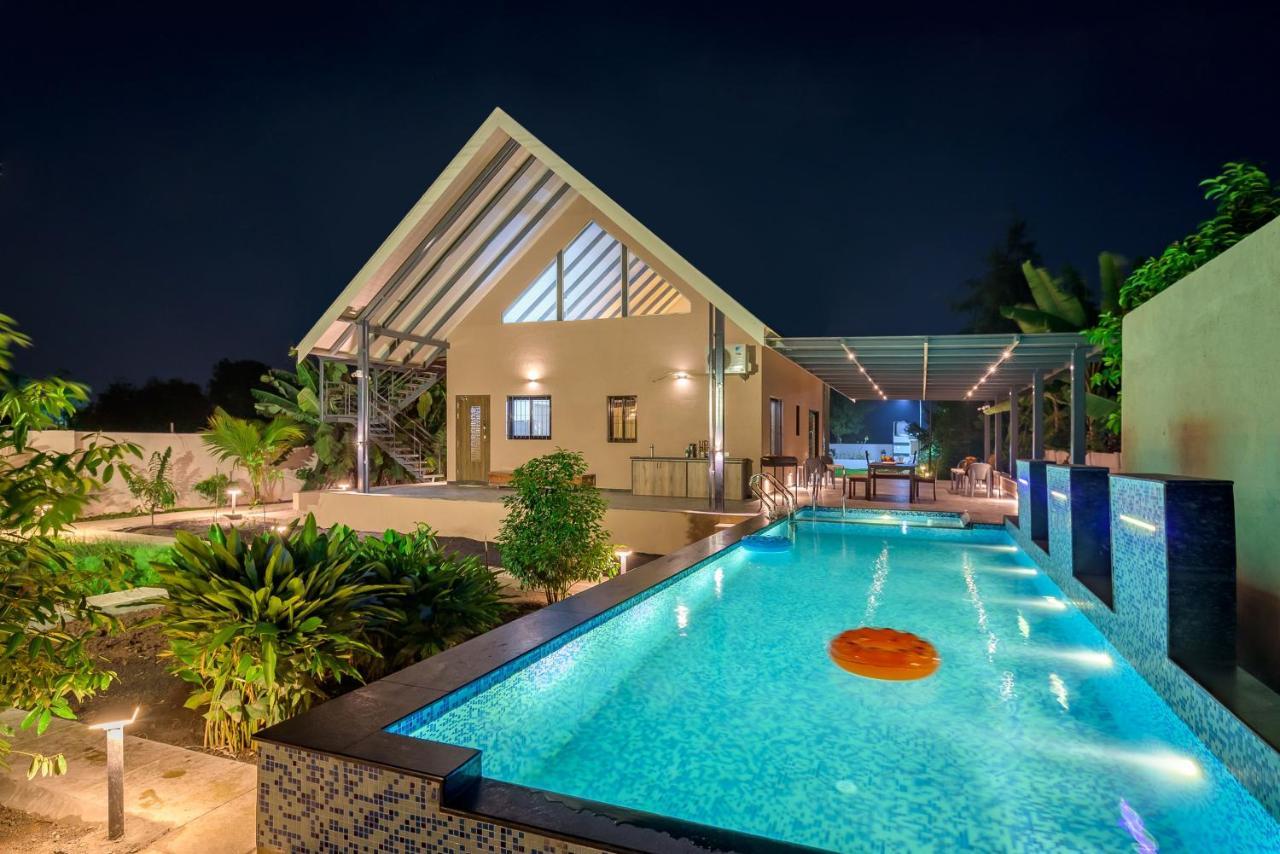 Saffronstays Eden, Nashik - Pet-Friendly Villa With Pool, Jacuzzi & Grape Farm Buitenkant foto