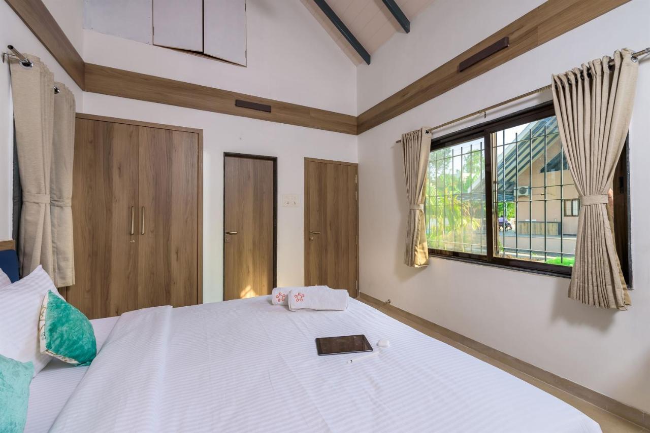 Saffronstays Eden, Nashik - Pet-Friendly Villa With Pool, Jacuzzi & Grape Farm Buitenkant foto